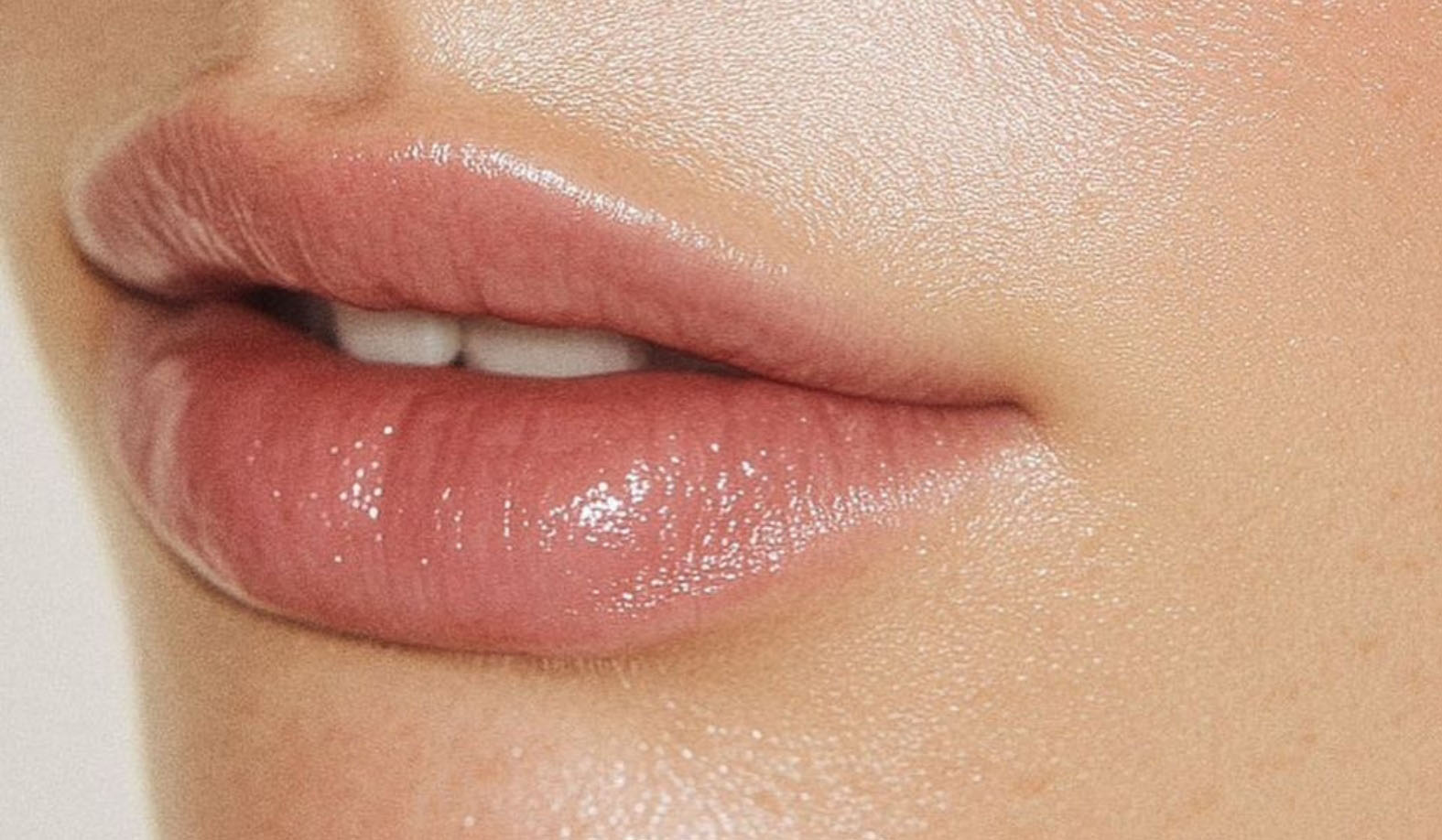 Lip Border Contouring