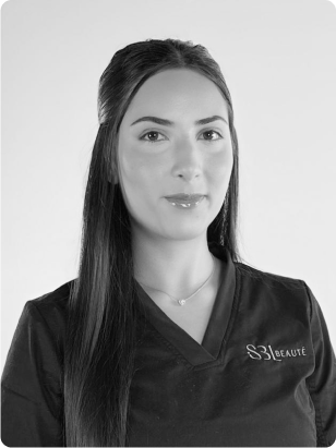 Claudia Aslan