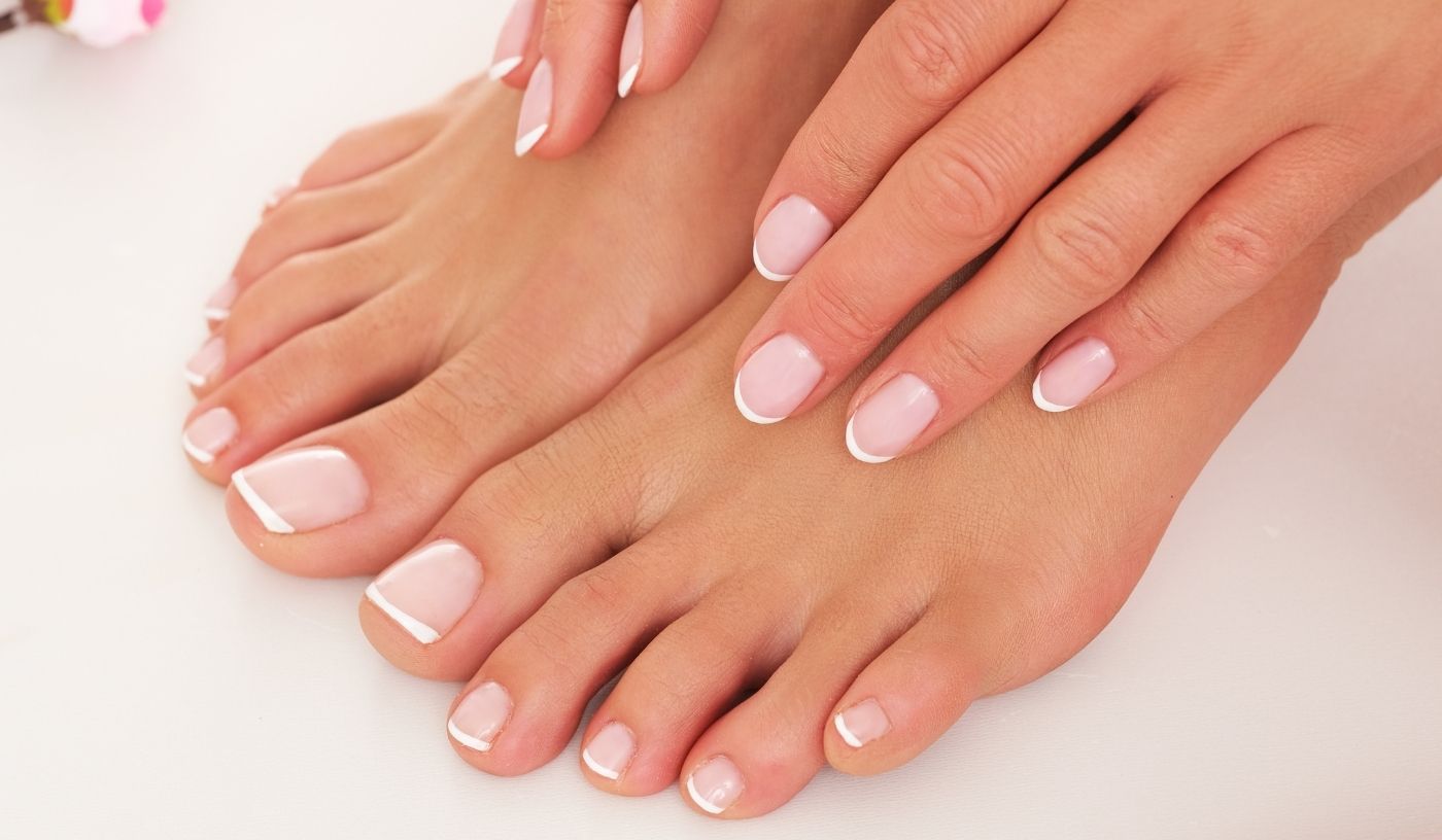 Classic Manicure & Pedicure