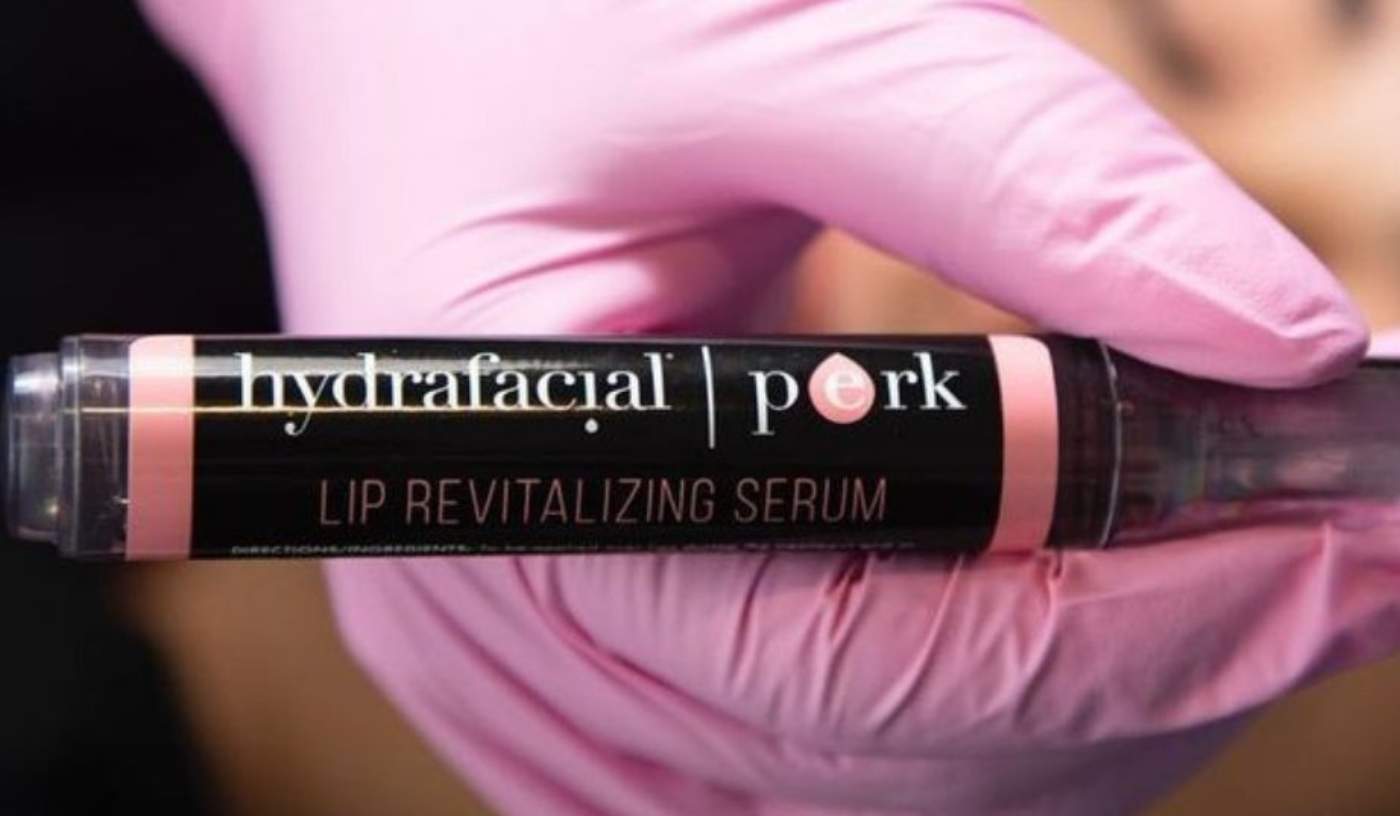 HydraFacial® Lip Perk